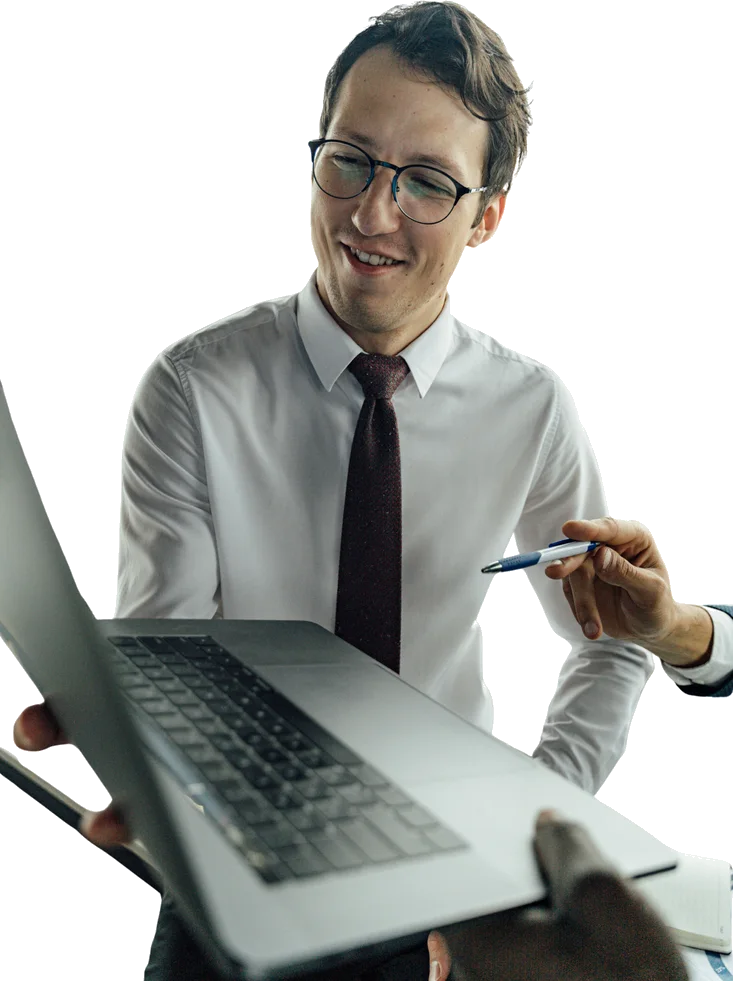 An advisor helping a customer use technology
